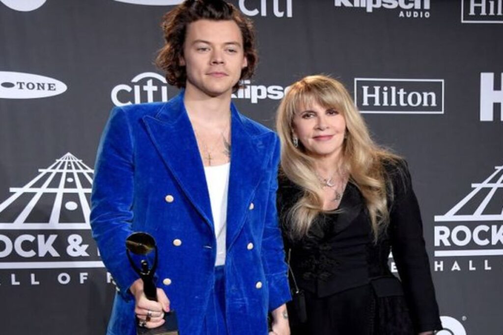 A picture of Stevie Nicks and Harry Styles