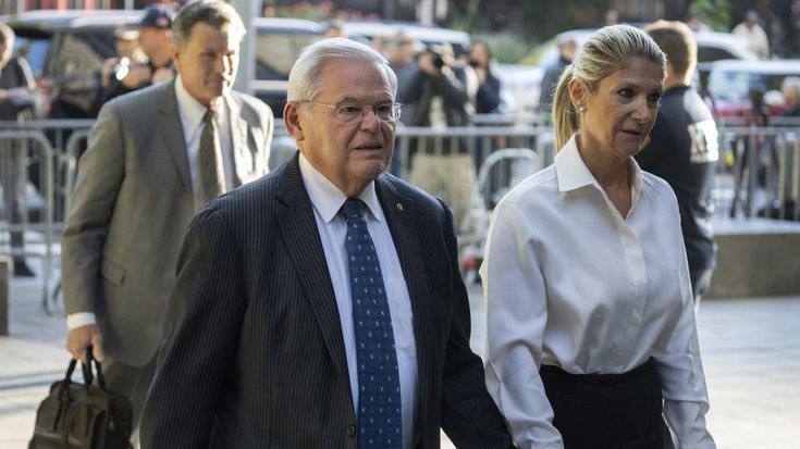 A picture of Sen. Bob Menendez and his wife