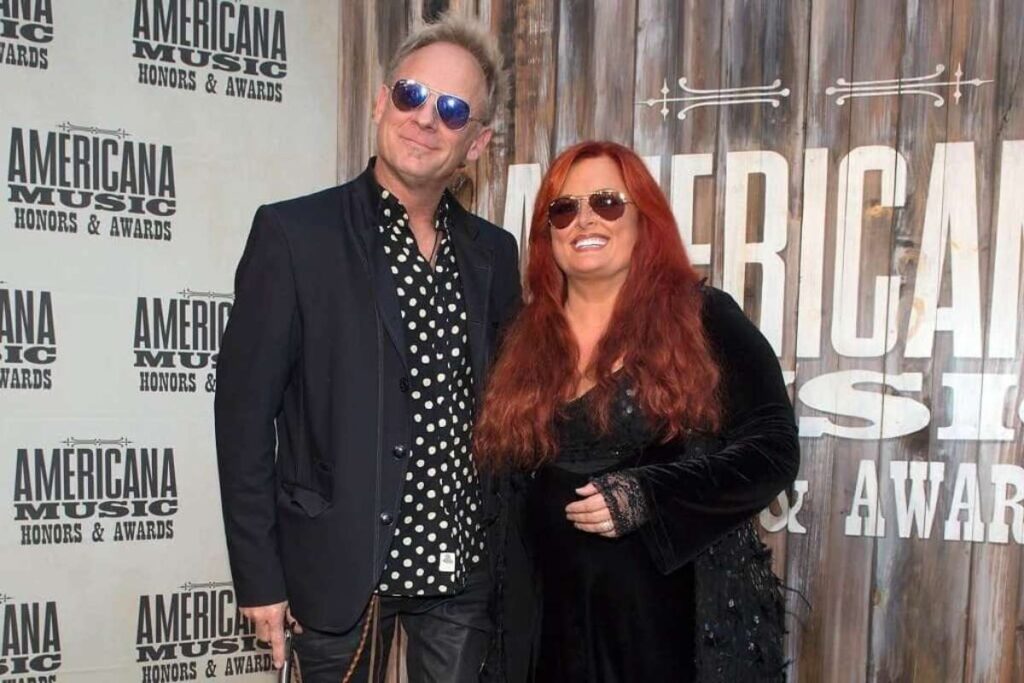 A picture of Wynonna Judd and Cactus Moser