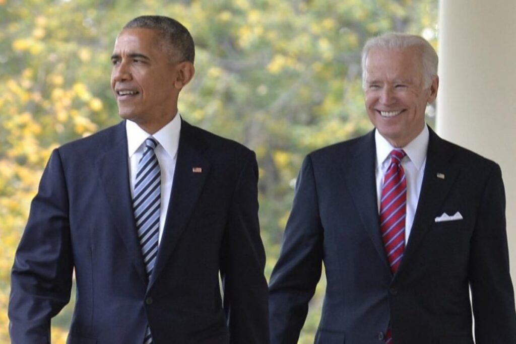 A picture of Barack Obama and Joe Biden