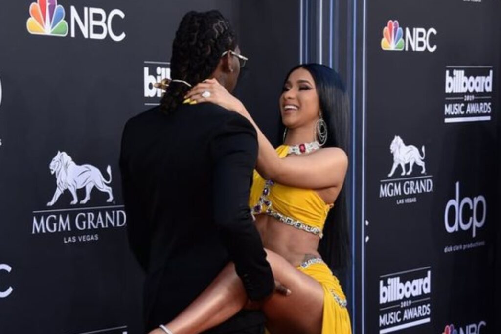 A picture of Cardi B and Offset