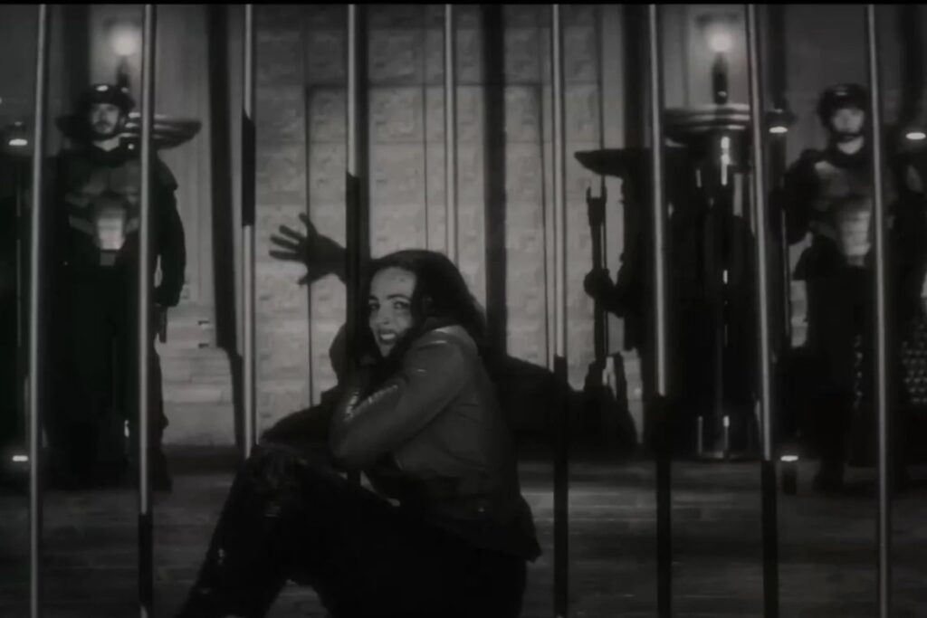 A picture from the movie Werewolf by Night