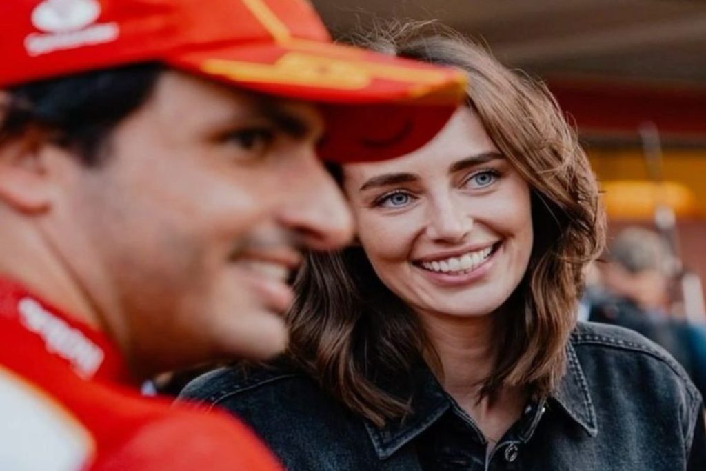 A Picture of Verstappen and Girlfriend