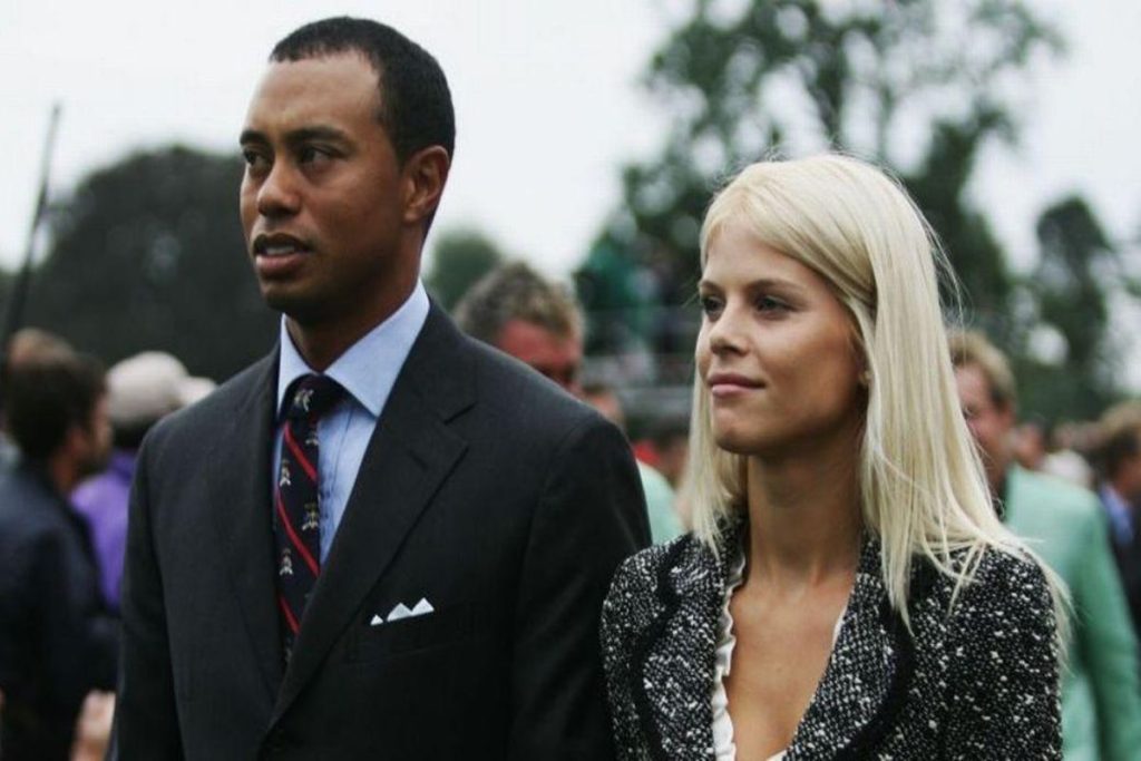 A picture of Tiger Woods and Elin Nordegren