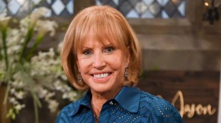 Leslie Charleson