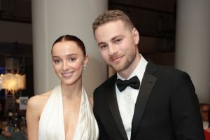 A picture of Phoebe Dynevor and her fiance, Cameron Fuller