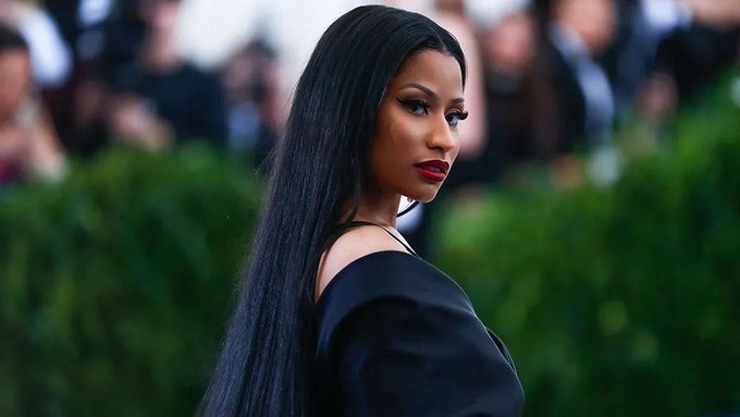 Nicki Minaj in a stunning black dress