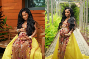 Toke Makinwa pregnancy reveal